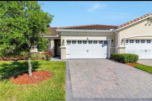 2877 Eastham Lane, KISSIMMEE, FL, 34741 | Card Image