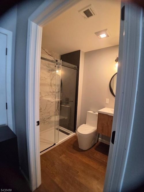 apt-321-358 Rector St, Perth Amboy, NJ, 08861-4292 | Card Image