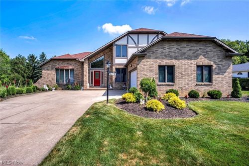 6229 Kenarden Drive, Highland Heights, OH, 44143 | Card Image