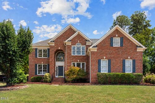 10840 Round Brook Cir, Raleigh, NC, 27617-7457 | Card Image