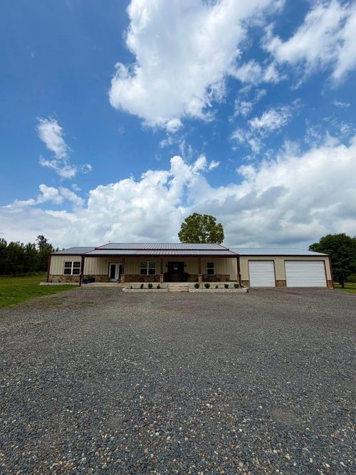 300 Cr 3535, Queen City, TX, 75572 | Card Image