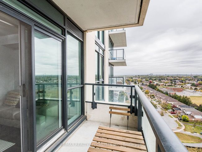 1503 - 4085 Parkside Village Dr, Condo with 2 bedrooms, 1 bathrooms and 1 parking in Mississauga ON | Image 19