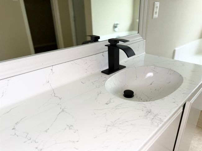Master bathroom sink | Image 18