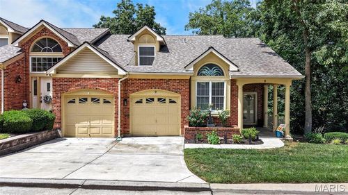 9-9 Lockhaven Ct, Lake St Louis, MO, 63367-2400 | Card Image