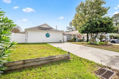 1644 Stuart Square Circle, House other with 3 bedrooms, 2 bathrooms and 4 parking in Myrtle Beach SC | Image 1