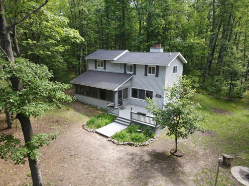 11870 Bayer Rd, Roscommon, MI, 48653-9625 | Card Image