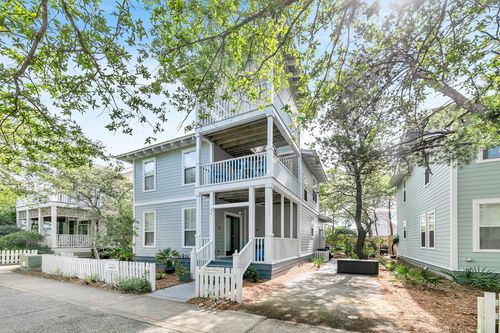 34 N Ryan St, Santa Rosa Beach, FL, 32459-7527 | Card Image