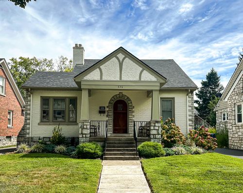 326 Dudley Rd, Lexington, KY, 40502-2338 | Card Image