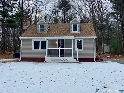 8 South Rd, Ellington, CT, 06029-3028 | Card Image