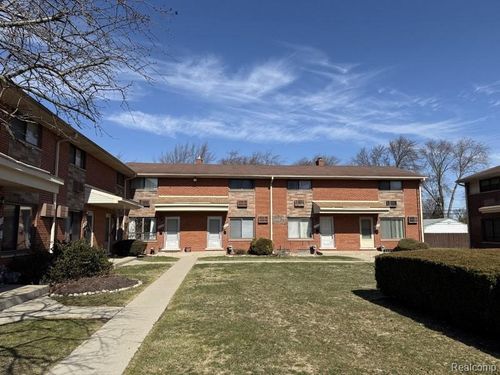 29264 Tessmer Ct, Madison Heights, MI, 48071-2619 | Card Image