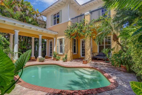 122 Inkberry Dr, Jupiter, FL, 33458-7112 | Card Image