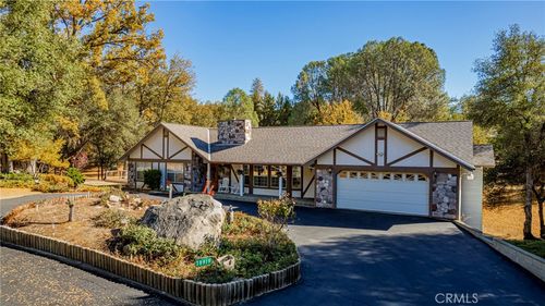 38919 Marigold Ln, Oakhurst, CA, 93644 | Card Image