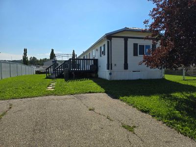 19 Davio Pl, Home with 3 bedrooms, 2 bathrooms and 2 parking in Whitecourt AB | Image 1