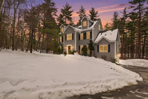 5 Stone Fence Drive, Derry, NH, 03038 | Card Image