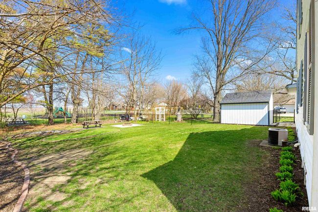 304 W Robinson St, House other with 3 bedrooms, 2 bathrooms and null parking in Goodfield IL | Image 4