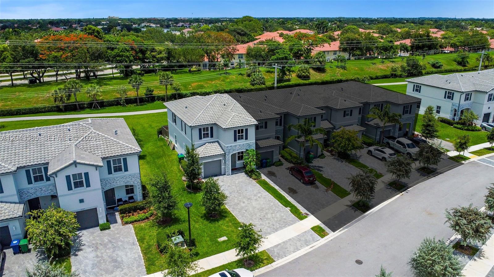 Residential Lease in Coral Springs 3