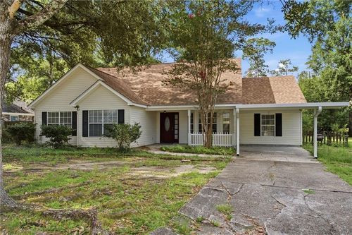30 Shady Oaks Dr, Covington, LA, 70433-6823 | Card Image