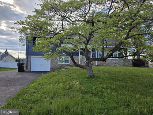 217 Cherry Ln, LANSDALE, PA, 19446-4110 | Card Image