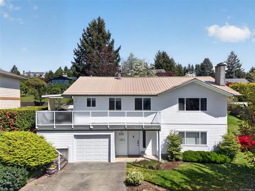 680 View Ave, Courtenay, BC, V9N5R2 | Card Image
