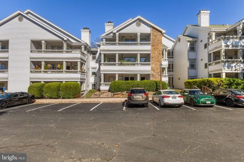 106-4409 Fair Stone Dr, FAIRFAX, VA, 22033-5157 | Card Image