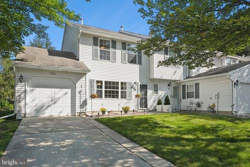 1 Winchester Ct, BORDENTOWN, NJ, 08505-3140 | Card Image