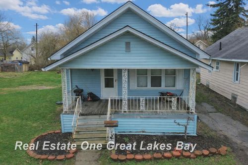 712 N Woodbridge Street, Saginaw, MI, 48602 | Card Image