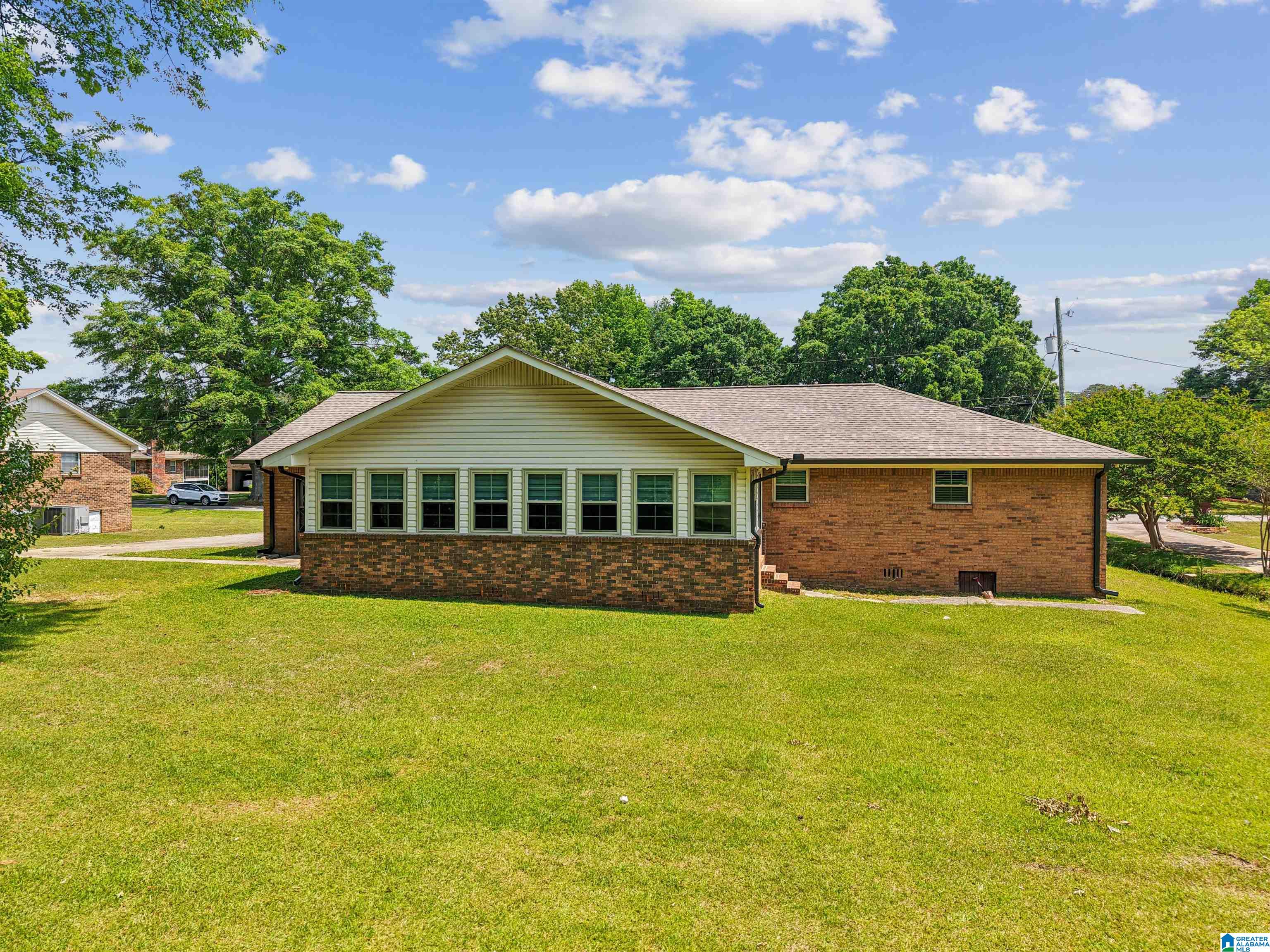 Residential in GARDENDALE 5