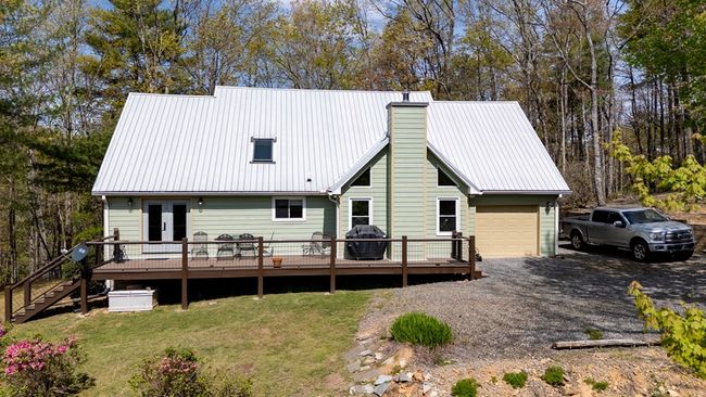 306 Pig Trl, Home with 6 bedrooms, 3 bathrooms and null parking in Cherry Log GA | Image 5