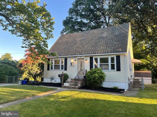 505 W Brooke Ave, MAGNOLIA, NJ, 08049-1107 | Card Image