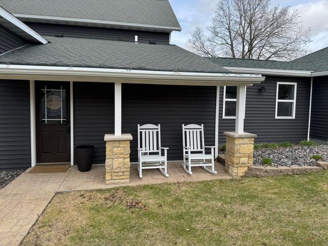 226 S Sidney St, House other with 3 bedrooms, 2 bathrooms and null parking in SHULLSBURG WI | Image 52