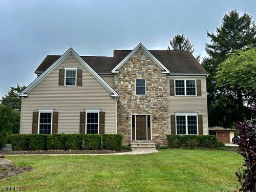 5 Ridge Rd, Flemington, NJ, 08822-6012 | Card Image