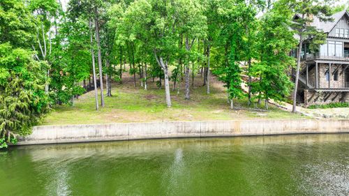240 Breath Taking Loop, Savannah, TN, 38372-2232 | Card Image