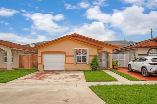 7627 W 34th Ct, Hialeah, FL, 33018-5007 | Card Image