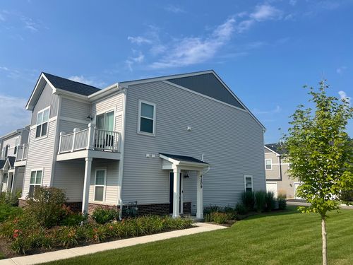 4209 Chelsea Manor Cir, Aurora, IL, 60504-3268 | Card Image
