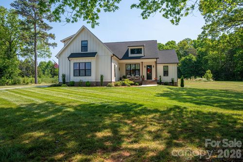 1894 Cline Farm Rd, Lincolnton, NC, 28092-7043 | Card Image
