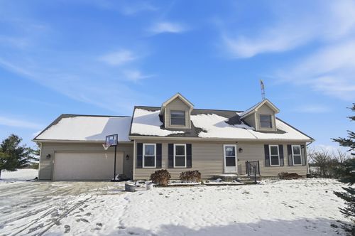 18544 Santa Fe Line Rd, Waynesfield, OH, 45896-9422 | Card Image