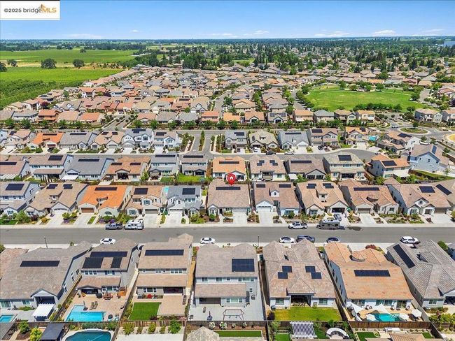2939 Valencia St, House other with 4 bedrooms, 3 bathrooms and 2 parking in Lodi CA | Image 56