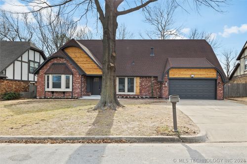 10924 E 66th St, Tulsa, OK, 74133-2601 | Card Image