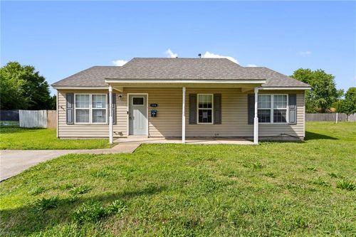 504 Osceola Ave, Suffolk, VA, 23434-4155 | Card Image