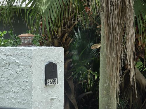 9560 Nw 39th Ct, Coral Springs, FL, 33065-1573 | Card Image