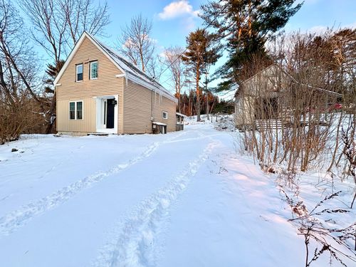 1739 River Road, Bucksport, ME, 04416 | Card Image