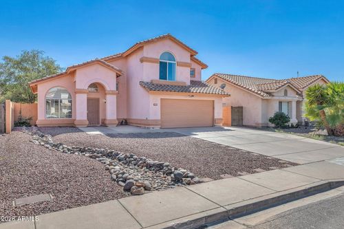 7767 W Sierra Vista Dr, Glendale, AZ, 85303-3402 | Card Image