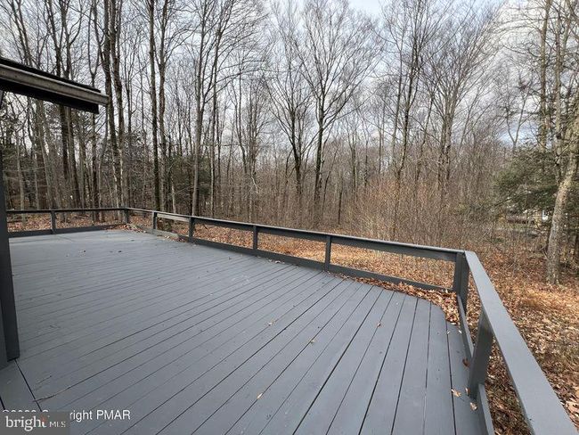 132 Beechnut Ln, House other with 3 bedrooms, 2 bathrooms and null parking in Canadensis PA | Image 8