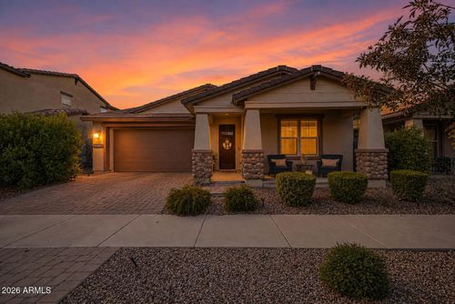 10218 E Wavelength Ave, Mesa, AZ, 85212-9238 | Card Image