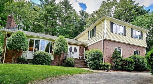 154 Summer St, Maynard, MA, 01754-1056 | Card Image