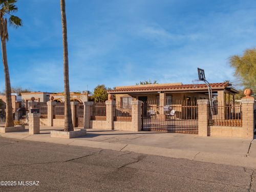1410 W Sonora St, Tucson, AZ, 85745-3120 | Card Image