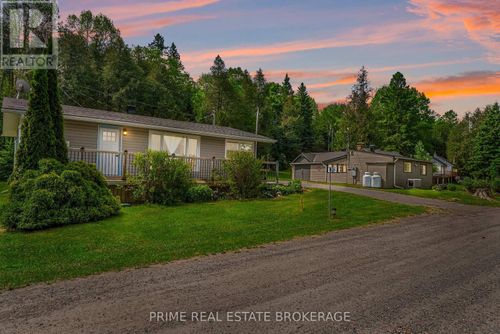 372/364 Gunter Lake Rd, Cash, ON, K0L1W0 | Card Image