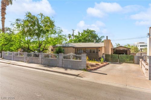 50 E Victory Rd, Henderson, NV, 89015-7051 | Card Image