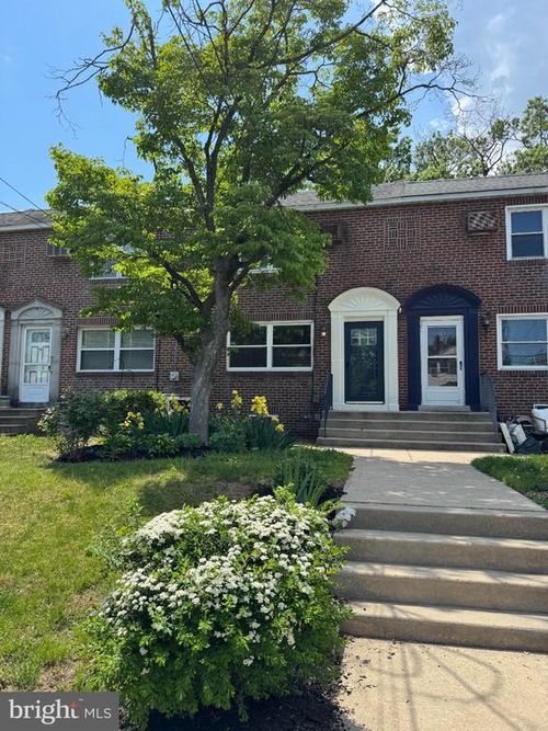 452 Center St, COLLINGSWOOD, NJ, 08108-1617 | Card Image
