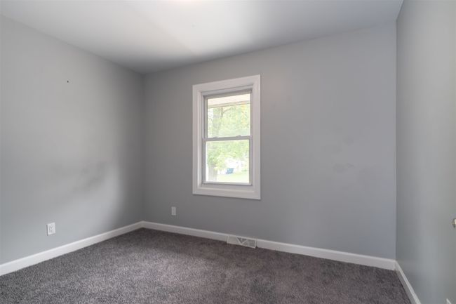 817 N Mohave Dr, House other with 4 bedrooms, 2 bathrooms and 4 parking in Pontiac IL | Image 20